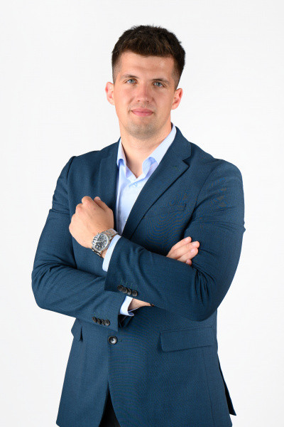 Bogdan Selesi