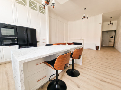 Apartament 3 camere | 81 mp | Etaj 1 | Ultrafinisat | Ultracentral!