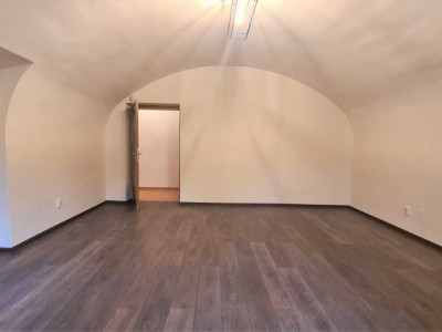 Apartament 3 camere | Decomandat | 155 mp | Gradina | Parcul Cetatuia!