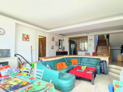 Casa individuala noua | Zona exclusivista in Gheorgheni | Iulius Mall!