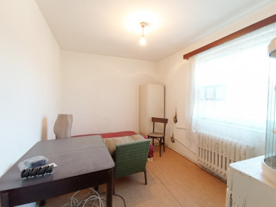 Apartament 4 camere | Etaj 1 | Balcon | Manastur | Zona Primaverii!