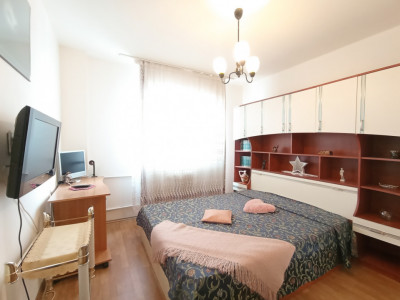 Apartament 2 camere | Etaj 3/4 | Parcare | Semicentral | Zona Horea! 