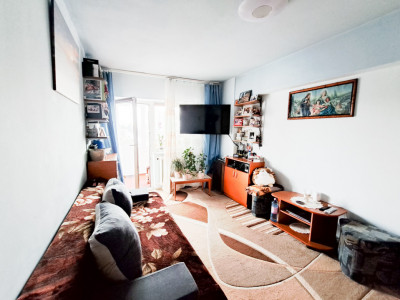 Apartament 3 camere | Decomandat | Etaj 5/8 | Balcon 15 mp | Zorilor 