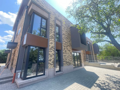 Casa cu 5 camere 153mp utili | 270mp teren | Europa | Eugen Ionesco