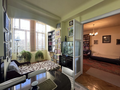 Apartament deosebit 3 camere | Tavan inalt | 73mp | Curte | Centru!