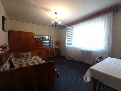Apartament 4 camere | Etaj 2 | Decomandat | Balcon | Manastur | Negoiu