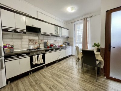 Oportunitate de investitie | 2 apartamente | Zona Strazii Racovita!