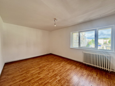 Apartament 2 camere decomandat | Etaj 3/4 | Balcon | Piata Ion Mester