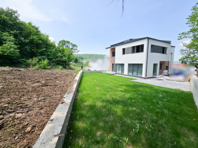Casa tip duplex | 158mp util | 500mp teren total | Zona Campului