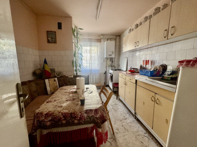 Apartament 4 camere I Decomandat | Etaj 2/4 | Marasti | Zona Kaufland