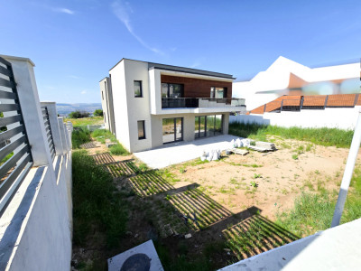 Casa individuala | 5 camere | 936 mp teren | 280 mp utili | Wonderland