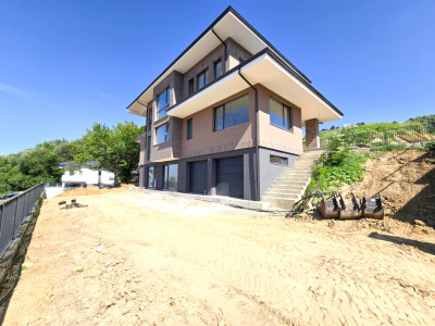 Casa noua individuala | 300mp utili | 700mp teren | Zona Wonderland