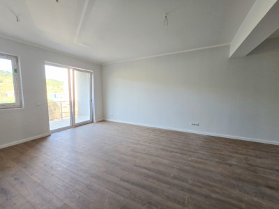 Apartament 2 camere | Bloc nou | 49mp |  Etaj 2 | Parcare | Zona Vivo 