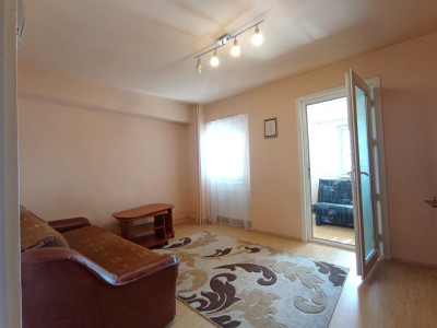 Apartament cu 1 camera | Decomandat | Balcon | Etaj 1 | Manastur 