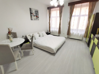 Apartament 1 camera la cheie | 45 mp | Ultracentral | Piata Unirii!