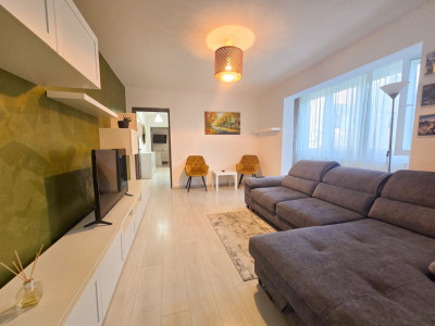 Apartament 3 camere la cheie | Etaj 3/4 | Gheorgheni | Hotel Royal 