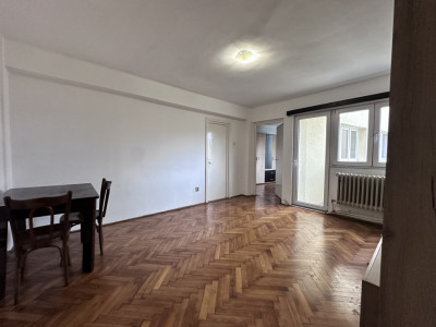 Apartament 2 camere | Etaj intermediar | Garaj | Semicentral |  Horea 