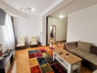 Apartament 4 camere | Decomandat | 107 mp | Curte | Terasa | Buna Ziua