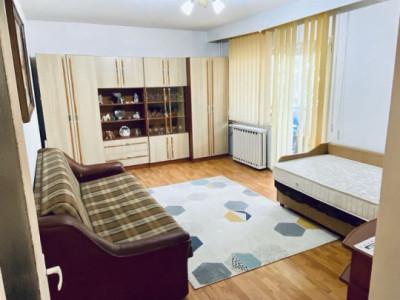Apartament 2 camere | Decomandat | Etaj 2/4 | Lacul Rosu | Marasti!