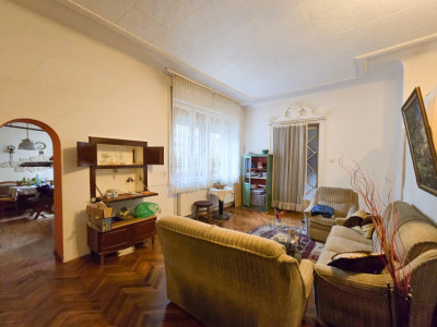 Apartament 75mp in cladire istorica cu tavan Inalt | Ultracentral!