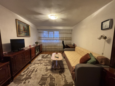 Apartament 3 camere decomandat | Etaj 3/10 | 72mp | Balcon | Manastur